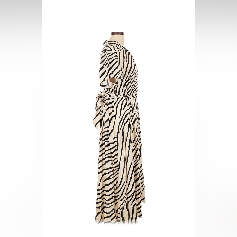 H&M TIE-BELT SHIRT DRESS Cream & Zebra L - Picture 4 of 6